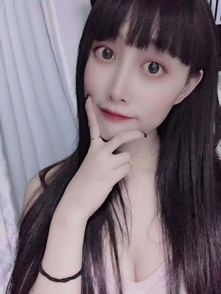 漂亮美丽，温柔听话，服务不错的萱萱